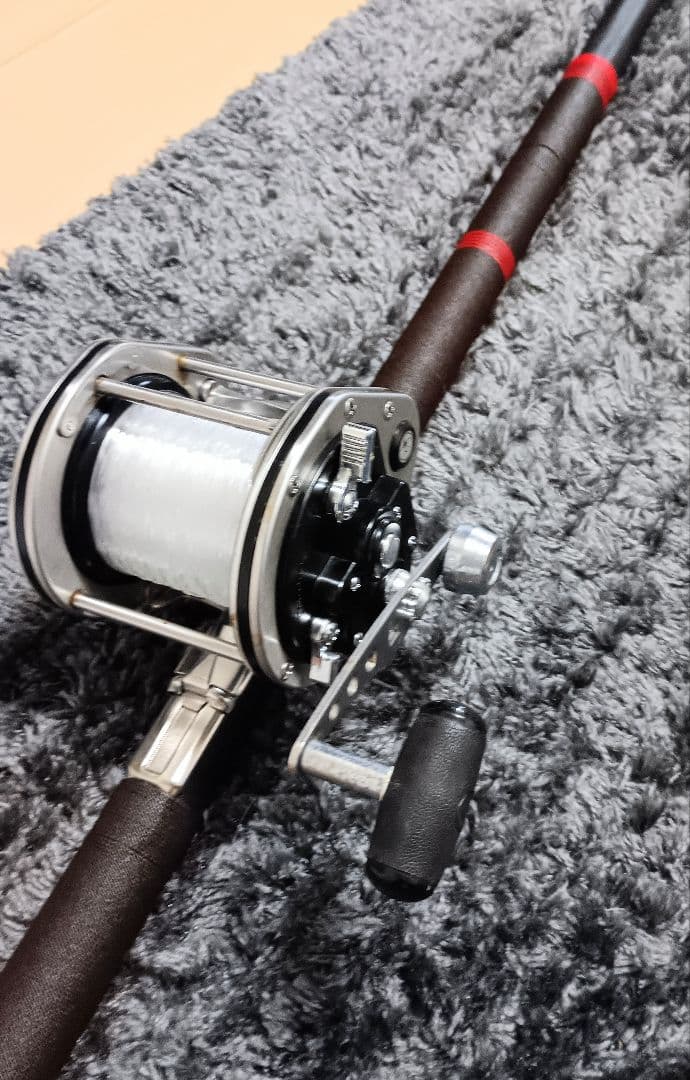 4本継ぎ石鯛竿5.2m&4.7mまとめて２本！グラス製