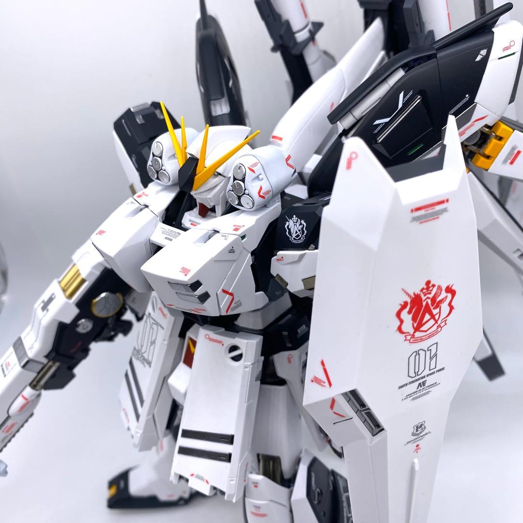 MG Ｈi-νガンダム　HWS装備型　ガンプラ　全塗装　完成品