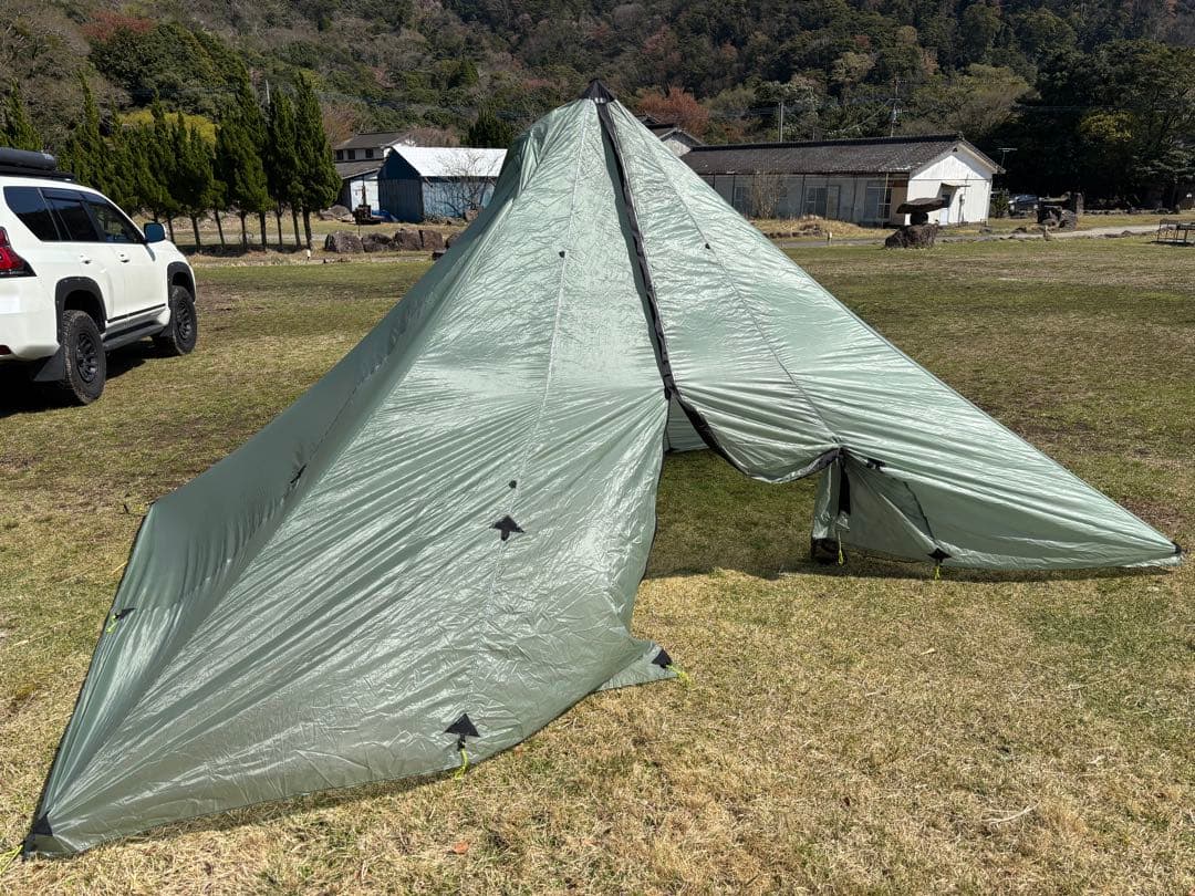 SEEK OUTSIDE レッドクリフライト/Redcliff Light