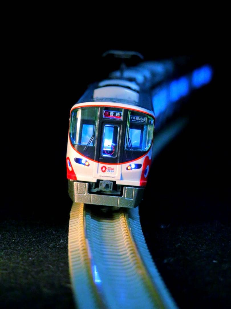 KATO 323系 室内灯付 <大阪・関西万博ラッピング列車>【新品,未使用品】