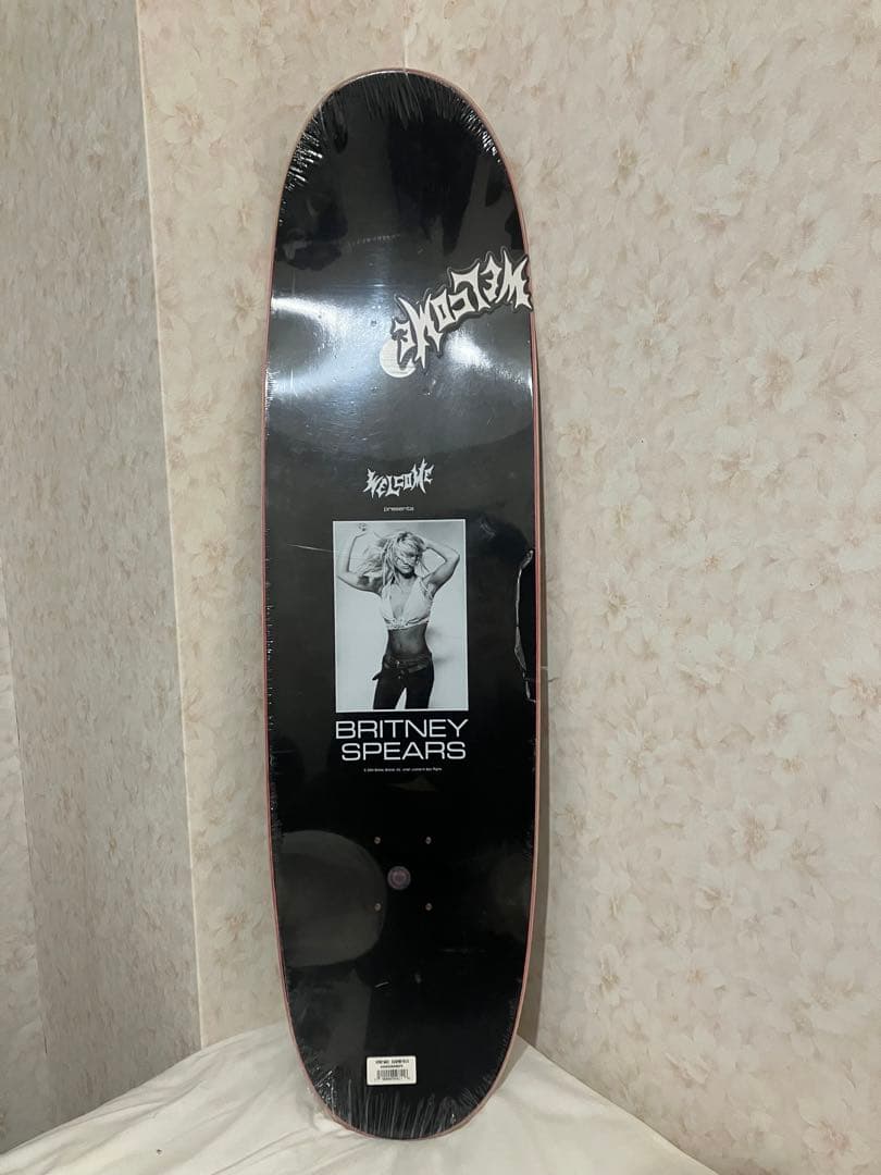 スケートボード WELCOME X BRITNEY SPEARS 8.8