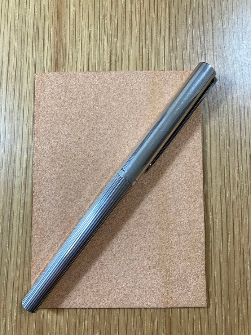 エス•テー•デュポン　クラシック　万年筆　ef スターリングシルバー