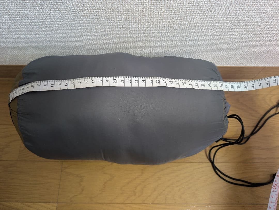 NANGA ダウンシュラフ オリーブグリーン/グレー