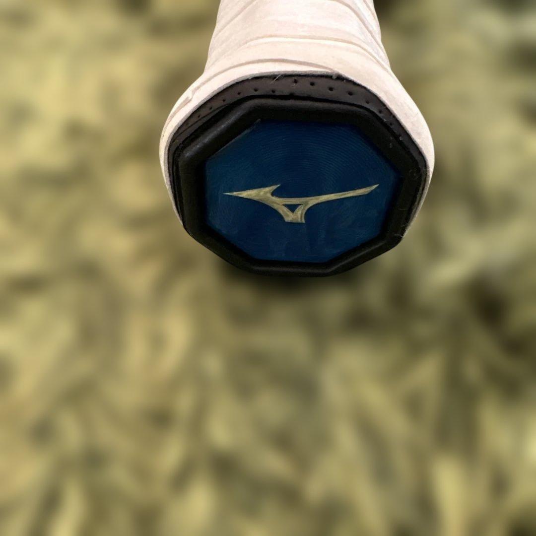 ☆最終再お値下げ☆MIZUNO V-01 軟式テニスラケット　ほぼ新品(^^)