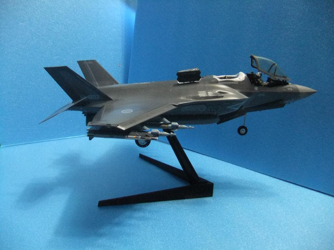 タミヤ　1/48　F35B　新田原所属機