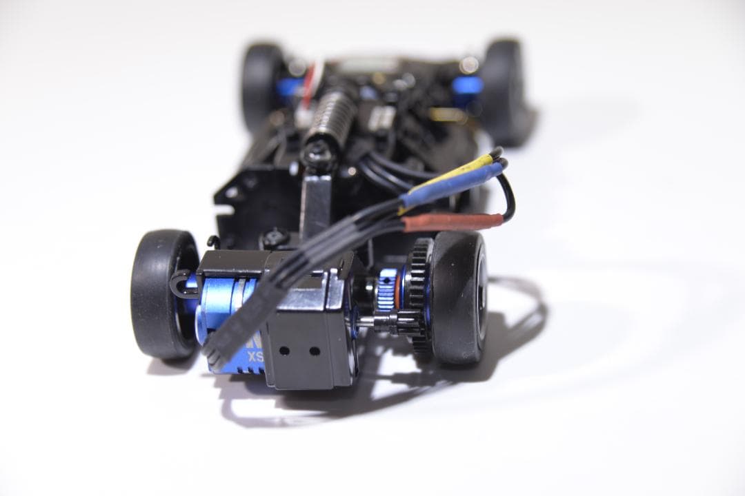 京商ミニッツMR-03MM EVO Audi A8 LMSシャーシ＆ボディセット