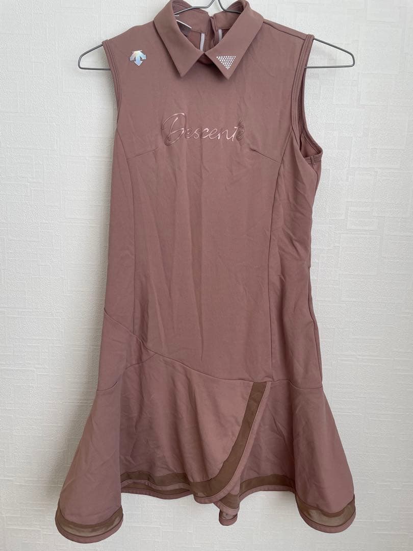 ⭐️値下げ⭐️　DESCENTE LUXE ゴルフ ワンピース S 襟付き