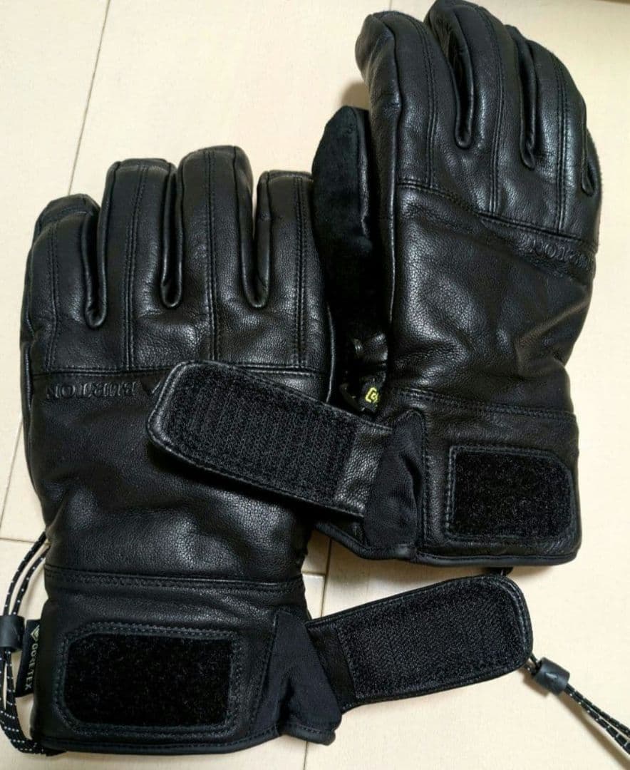 BURTON GONDY グローブ　5本指　レザー