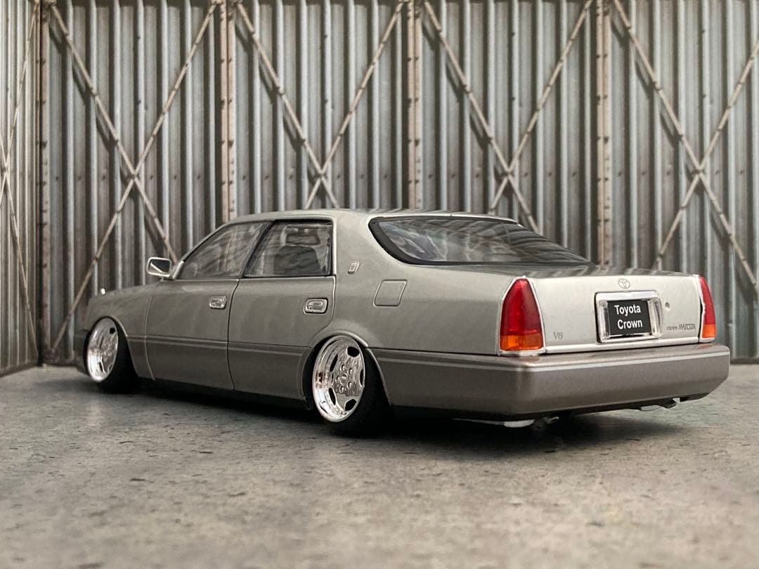 リュウ 1/24 トヨタ マジェスタ（カスタム品）