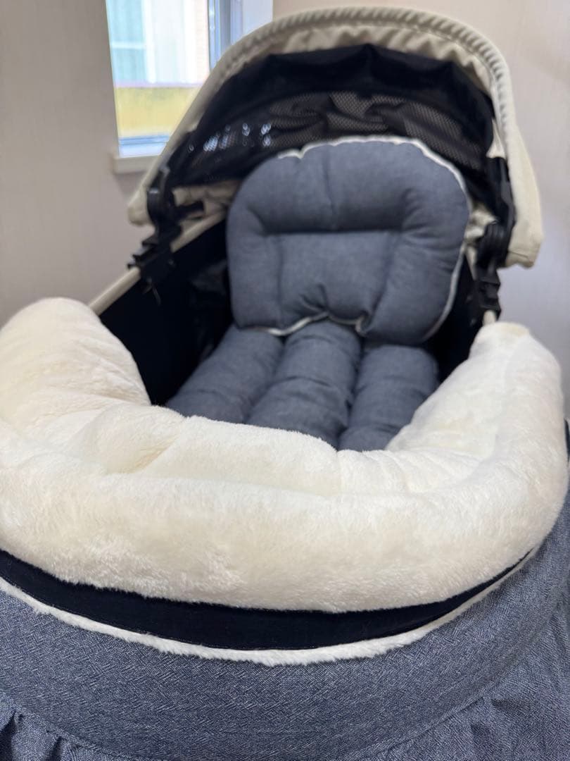 4点set リボン　コンフォーター　カートクッション　あごおき