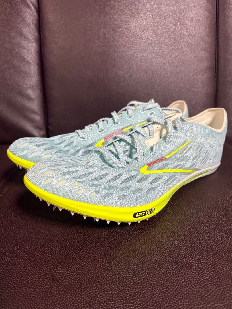 新品未使用 27.5cm BROOKS ELMN8 7