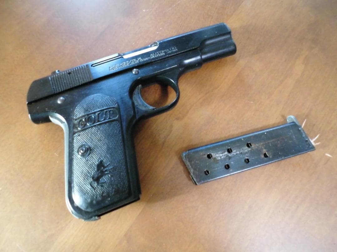 MGC　コルト３２オート　プラスチック製モデルガン