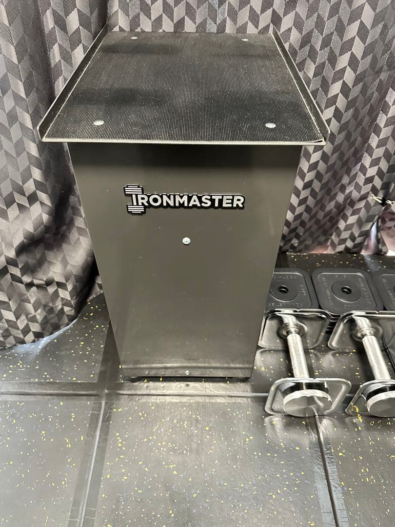 クイックロックダンベル68kg(34kg×2)、純正スタンドセット