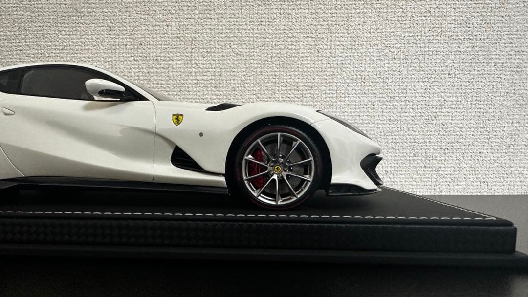 世界限定48台 BBR 1/18 フェラーリ 812 competizione