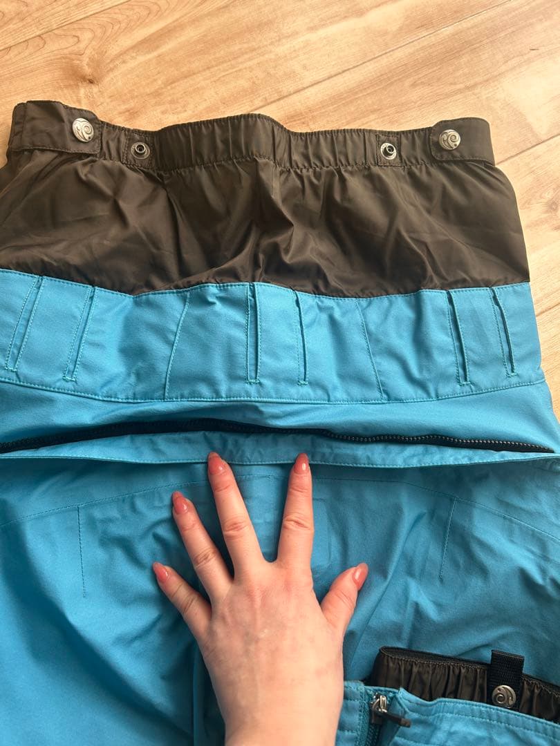 プリズム prhythm スノーボードウェア パンツ 青色 XSサイズ