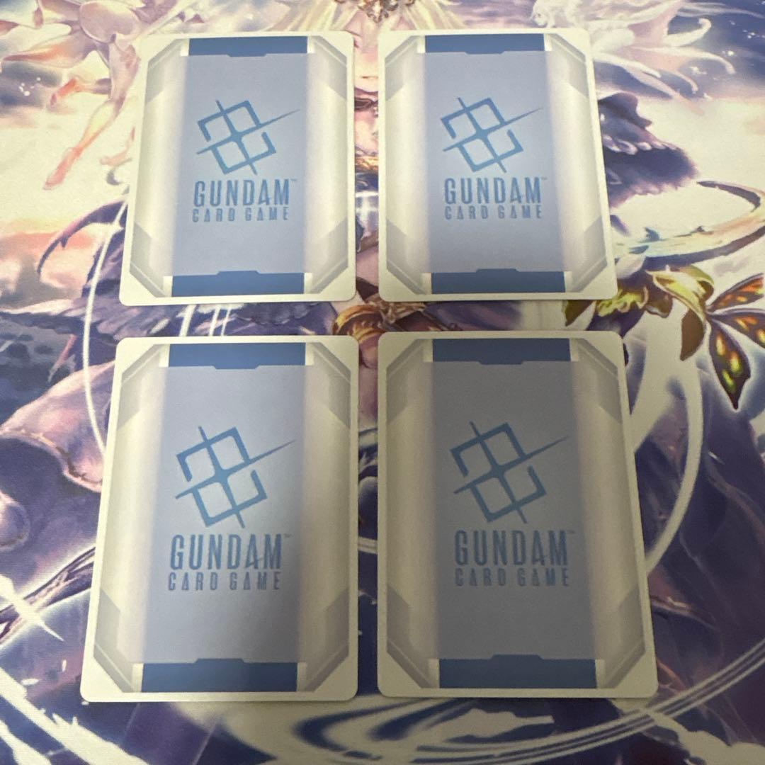 キュベレイパラレル４枚セット　ガンダムカードゲーム