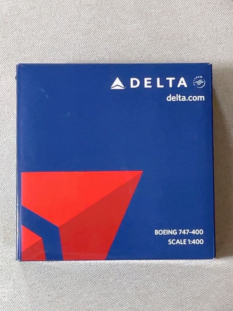 デルタ航空 ボーイング747-400 スケール1:400
