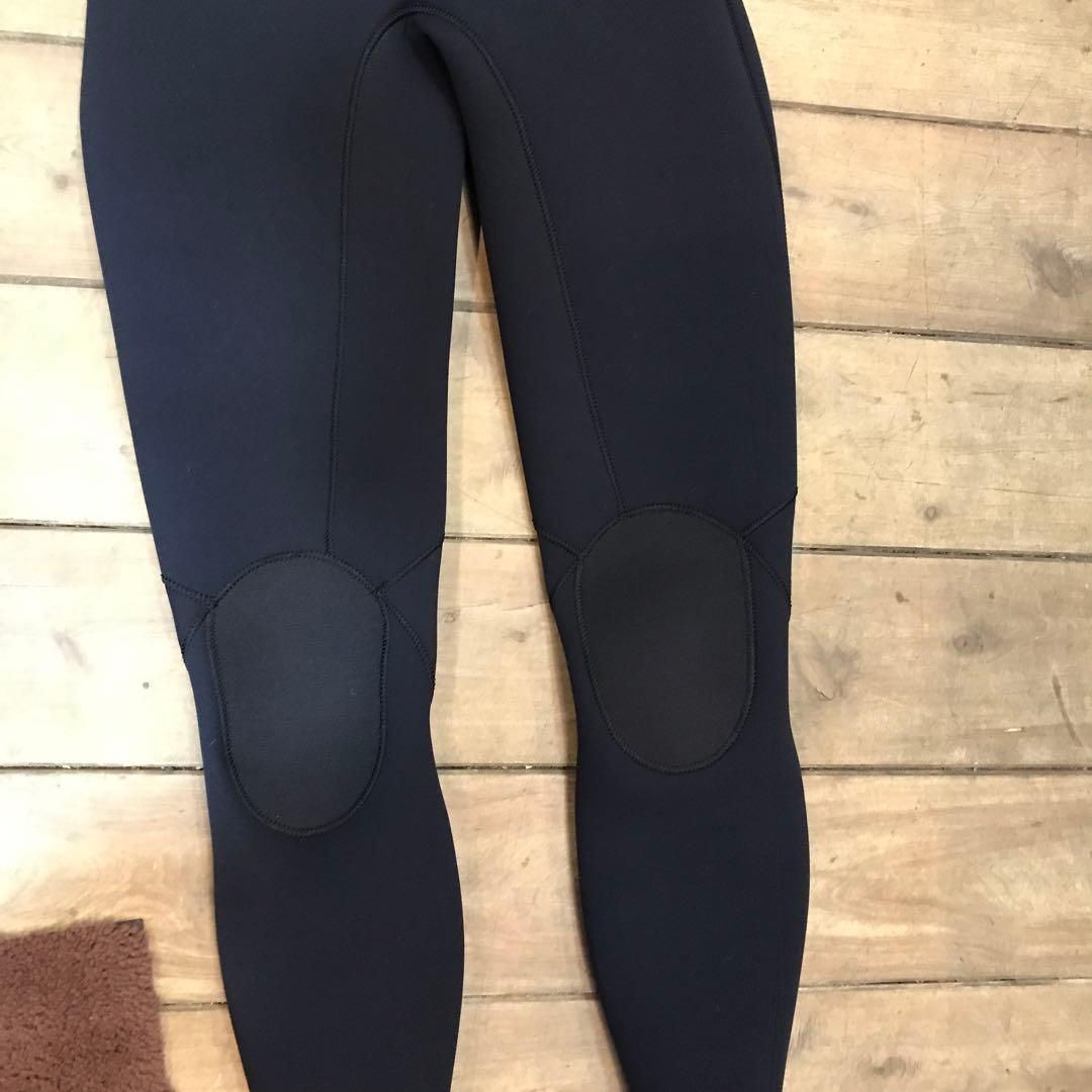 ROXY フルスーツ ブラック/マルチカラーMLオーダー品定価¥49,500