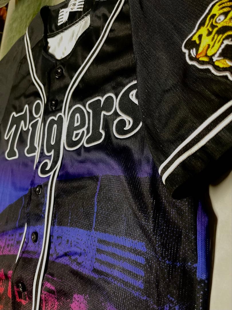 【レア】阪神タイガース デザインジャージ 甲子園 花火 1000枚限定 サイズS