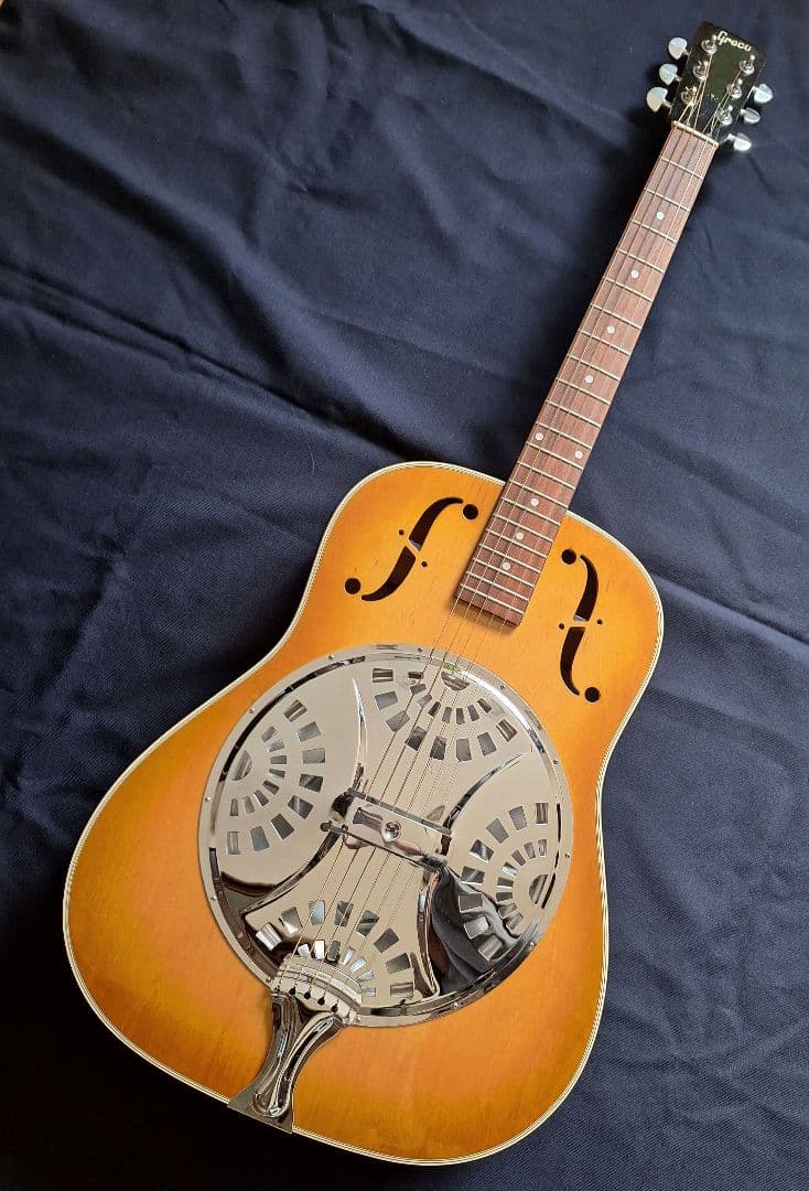 GRECO D-800 ? リゾネーター ギター