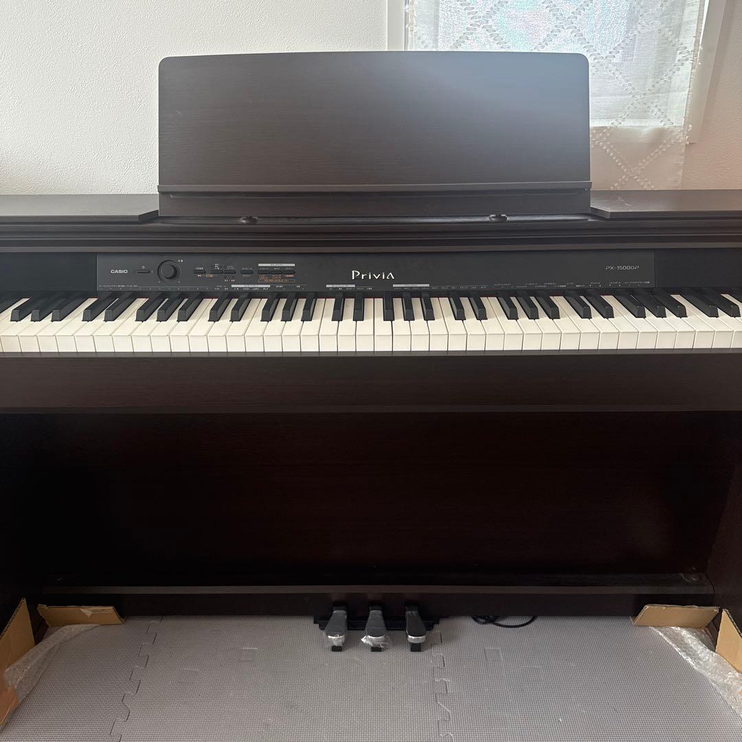 早い者勝ち✴︎綺麗なブラウンの電子ピアノです♫（イスは別売り）