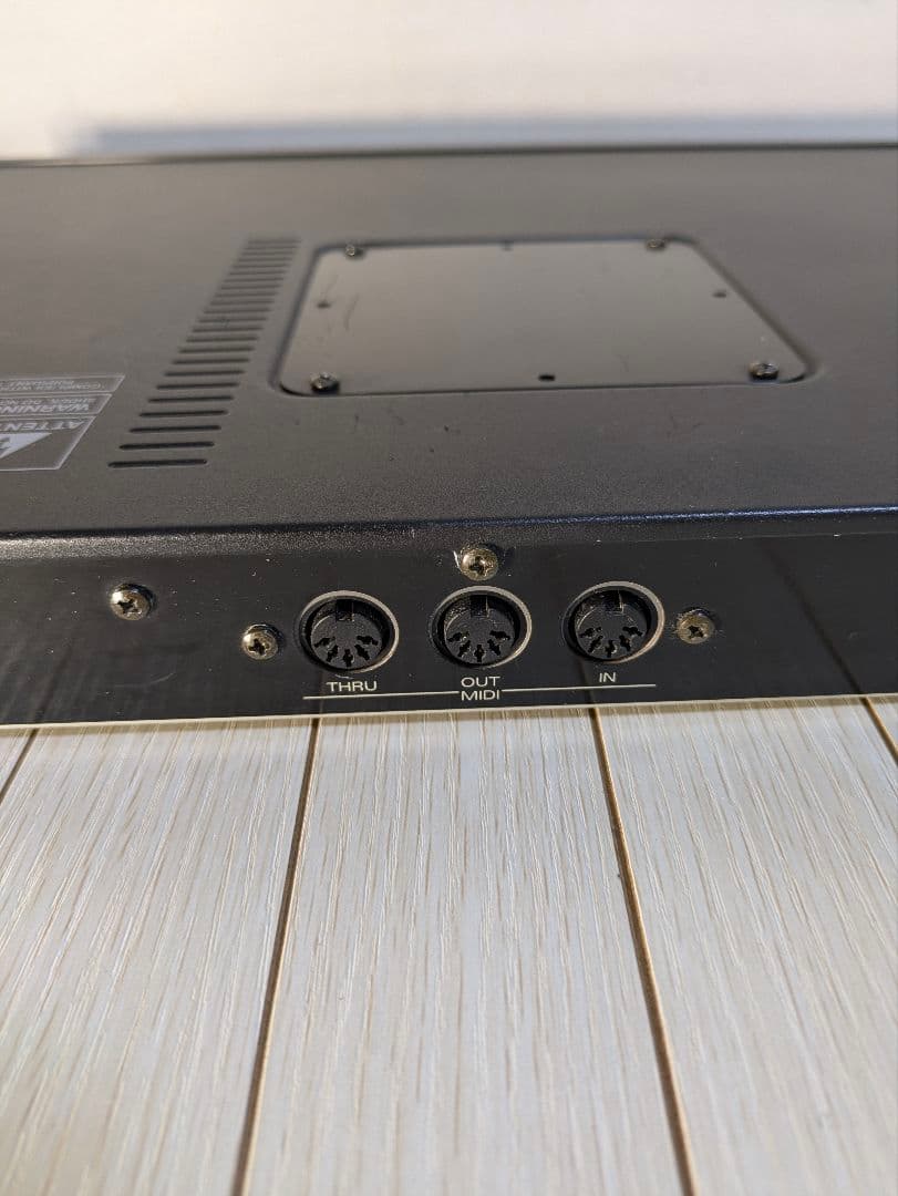 Roland　JV-880　シンセサイザ　モジュール　取扱説明書付き