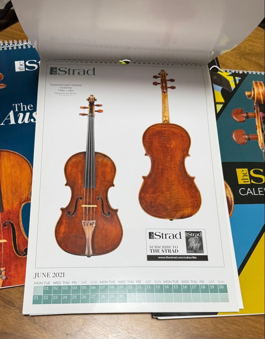 チェロ　ヴァイオリン　ヴィオラ　弦楽器　Strad カレンダー 12冊