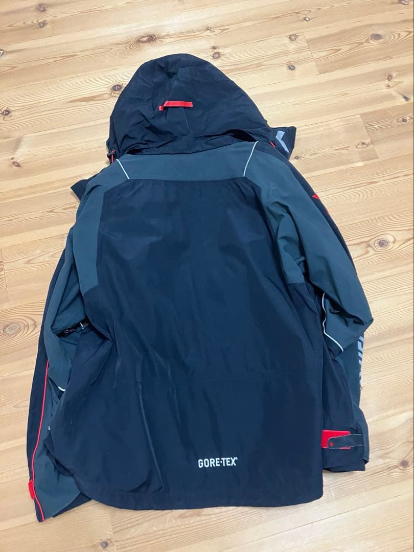 ダイワ ゴアテックス プロダクト 2ウェイ ウィンタースーツ DW-1002