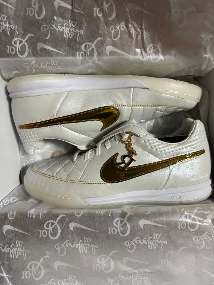 Ronaldinho × Nike Tiempo Legend 25.5cm