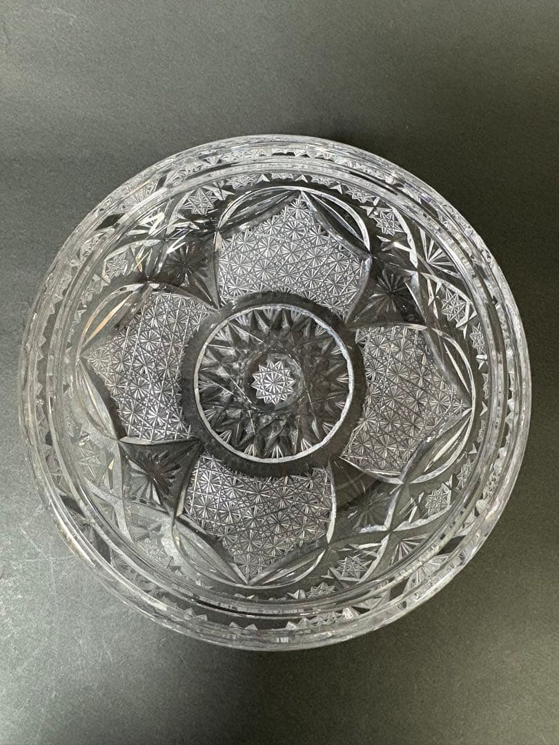 オールドバカラ切子装飾蓋物