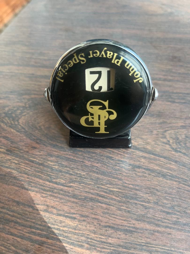 John Player Special ロゴ付きアイテム