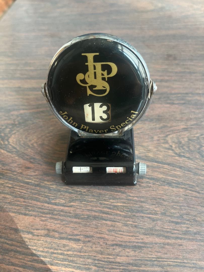 John Player Special ロゴ付きアイテム