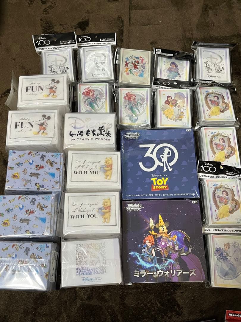 ブシロードスリーブコレクションハイグレード　ディズニー100【新品、未使用】