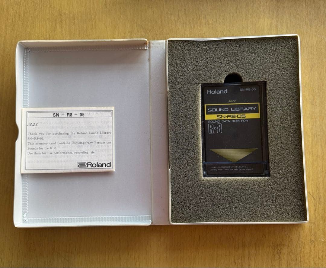 Roland R-8 サウンドデータカードセット