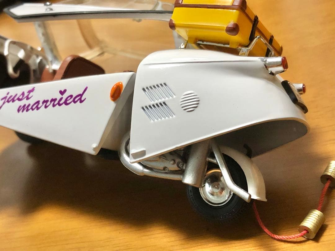 ★絶版レア！￼ レベル1/18 メッサーシュミットKR200 ブライダルカー