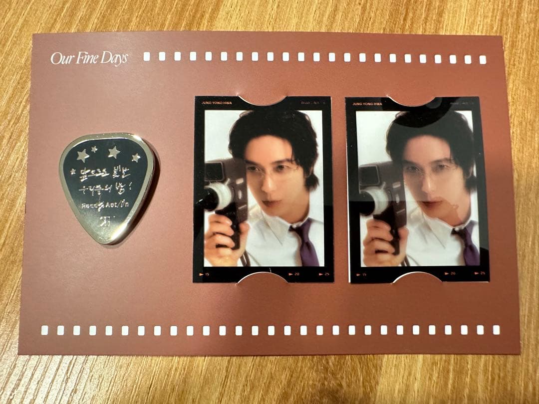 CNBLUEヨンファ ソウル公演　Tシャツ&ピンバッジ