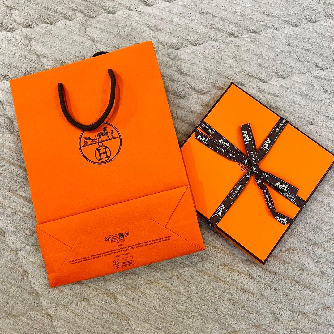新品紙袋付き ラッピング済 HERMES ハンドタオル ステアーズ オレンジ