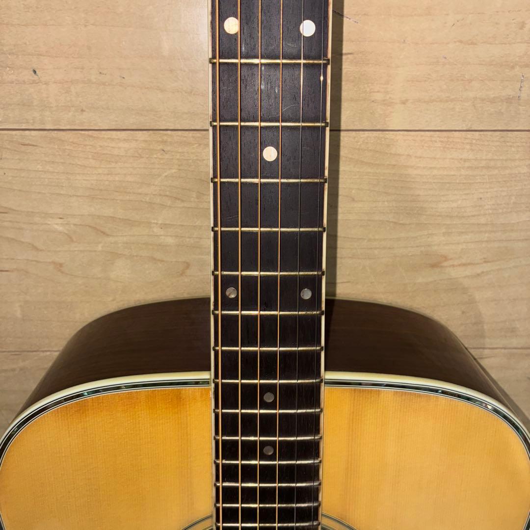 弦交換済み！　pro Martinアコースティックギター激鳴りです　良く鳴ります