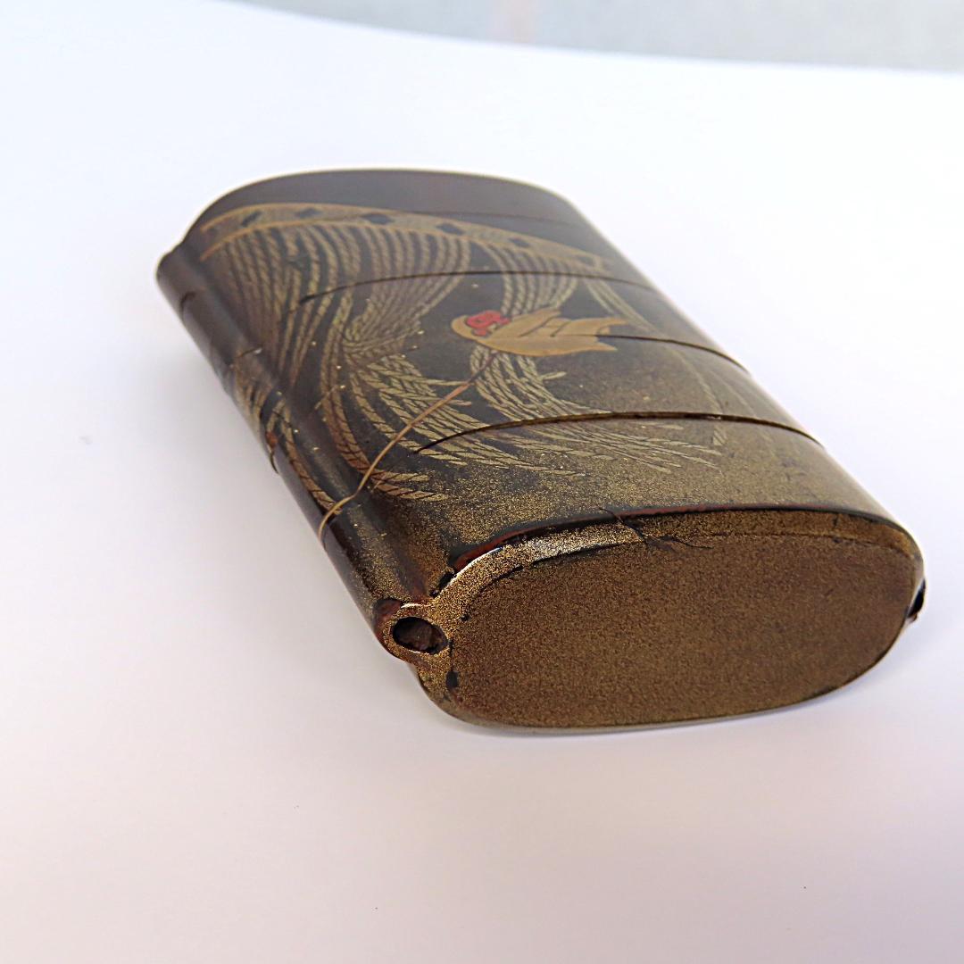 猿回し蒔絵印籠（根付　猿）