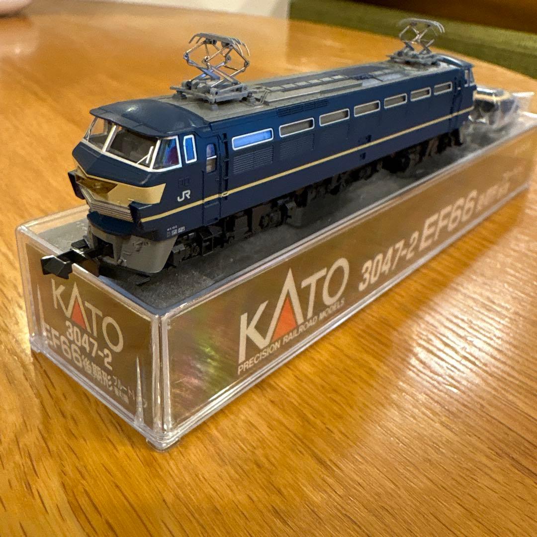 KATO 3090-2 EF66 後期形ブルートレイン牽引機