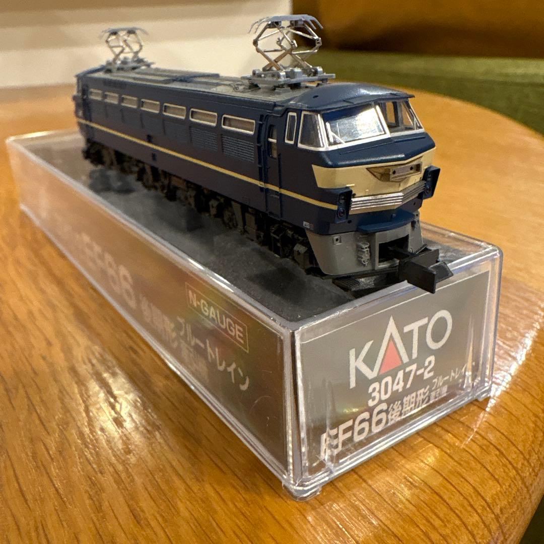 KATO 3090-2 EF66 後期形ブルートレイン牽引機