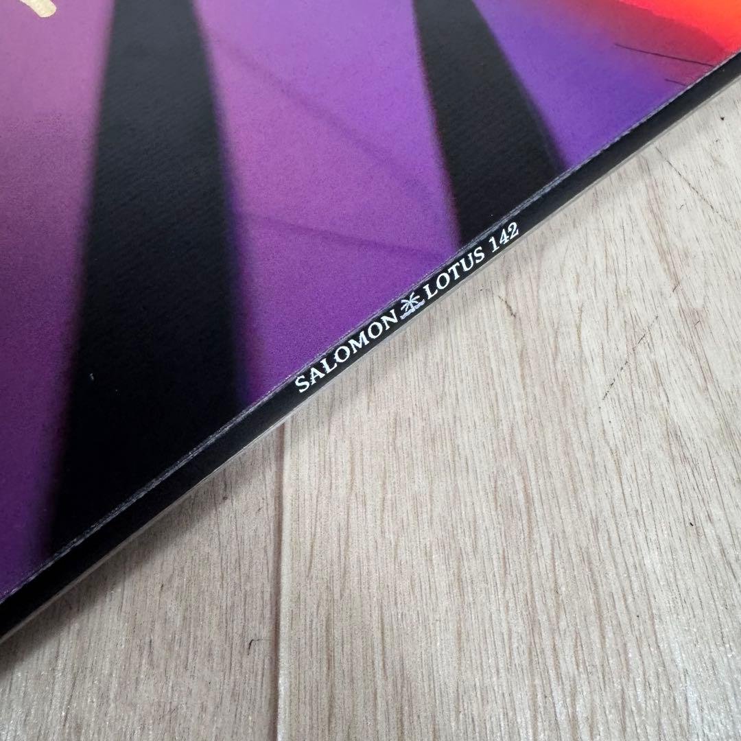 【極美品】SALOMON LOTUS 142cm スノーボード