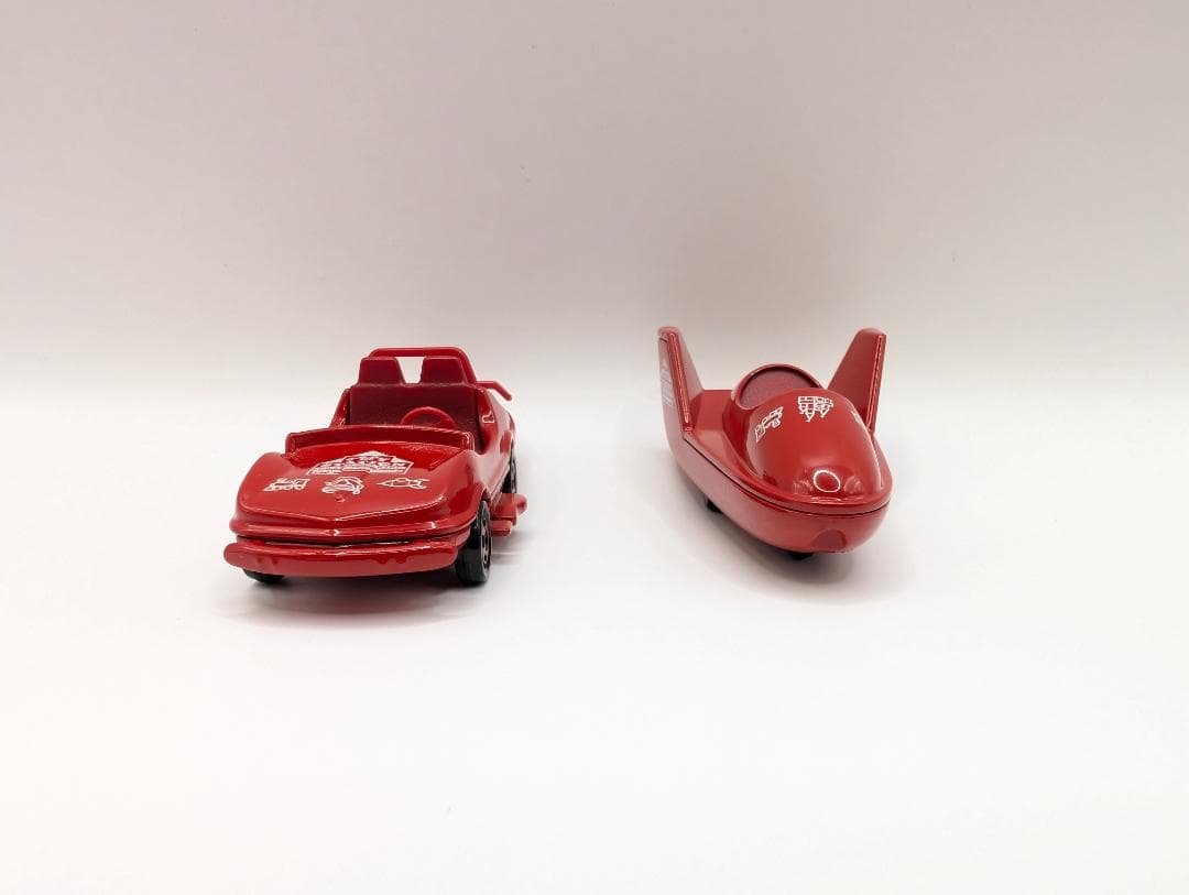 最終値下　トミカ　ディズニー　トイ・ステーション　グランドオープン　レッドカラー