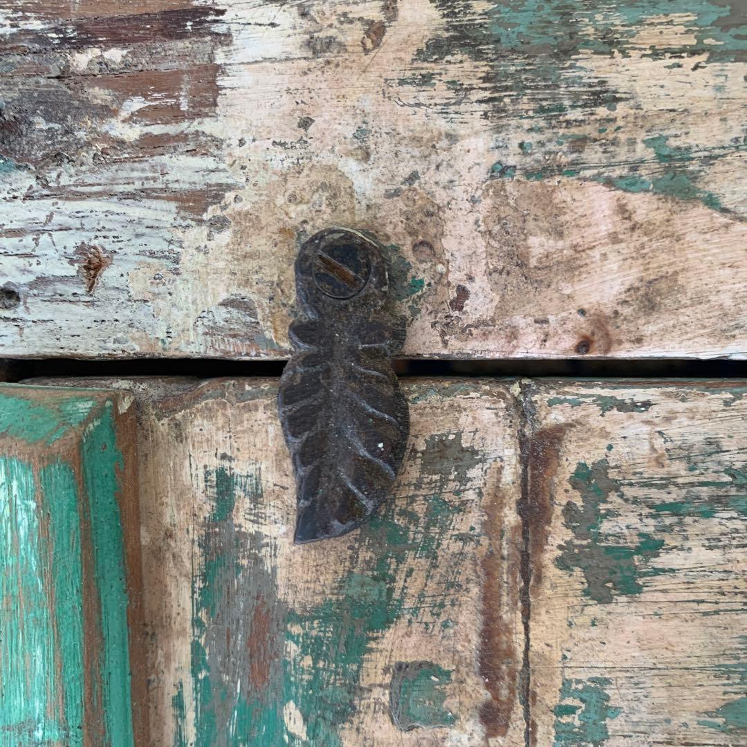 アンティークキャビネット 希少カラー　グリーンペイント　年代物　ビンテージ家具