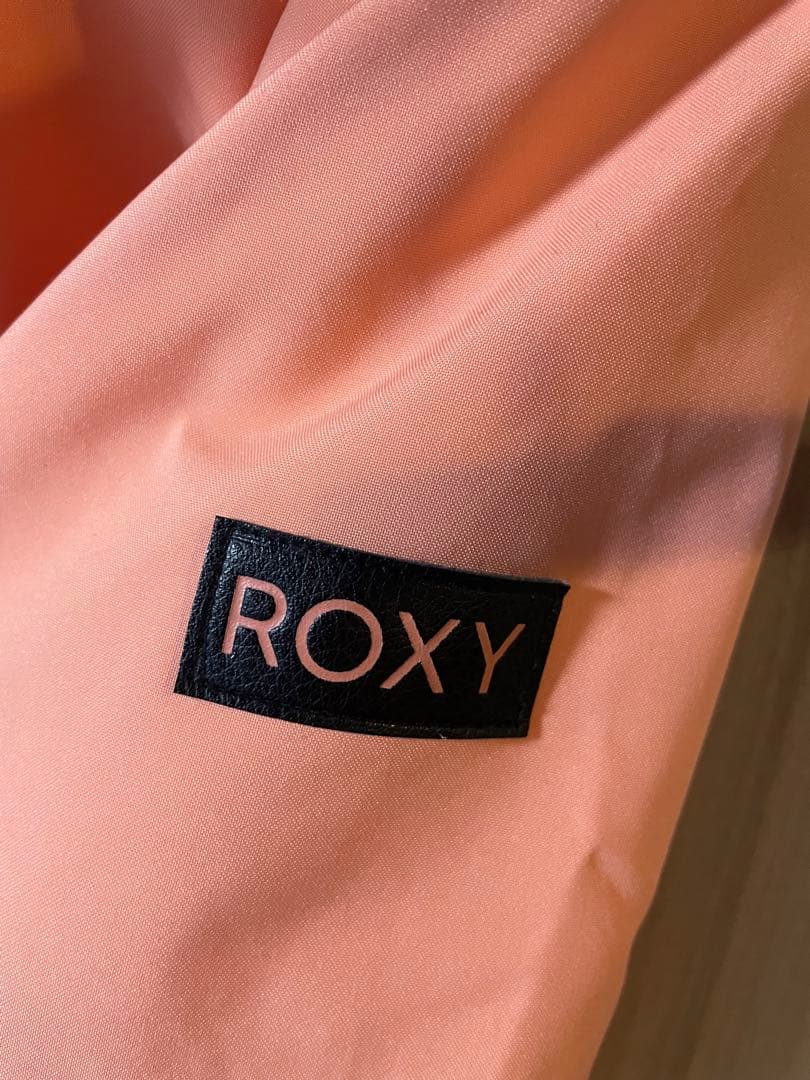 スキーウエア　(上）Roxy Sサイズ　女性用