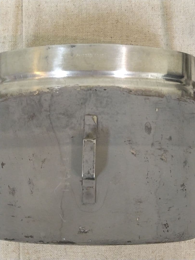 【訳あり】スウェーデン軍 ステンレス製飯盒 A