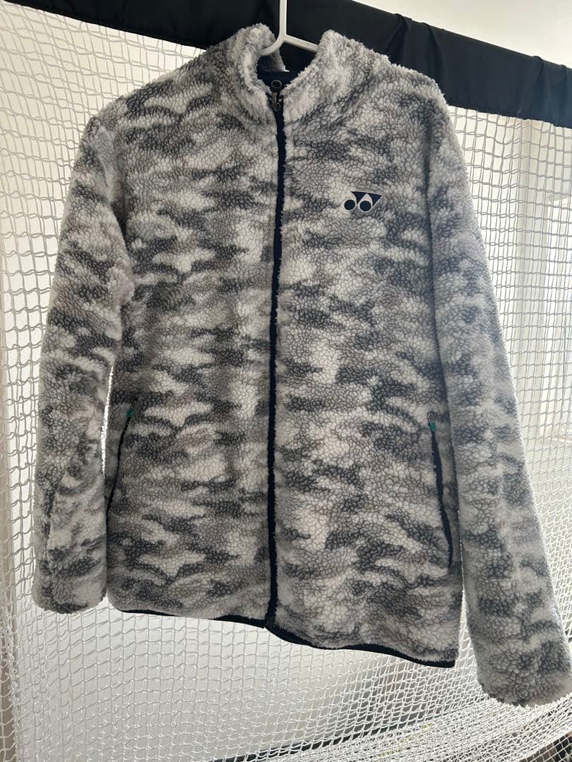 ヨネックス　リバーシブルボアジャケット　ユニセックスM