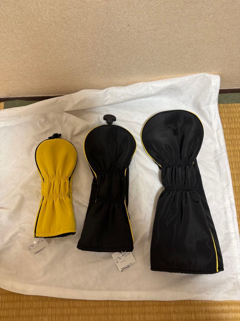 ぽんたマスターバニーエディション　キャディバック・ヘッドカバー3個　新品