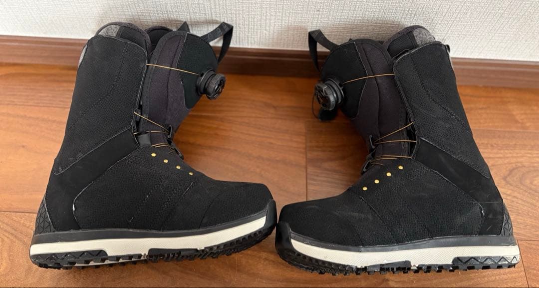 スノーボードブーツ ブラック　23.5