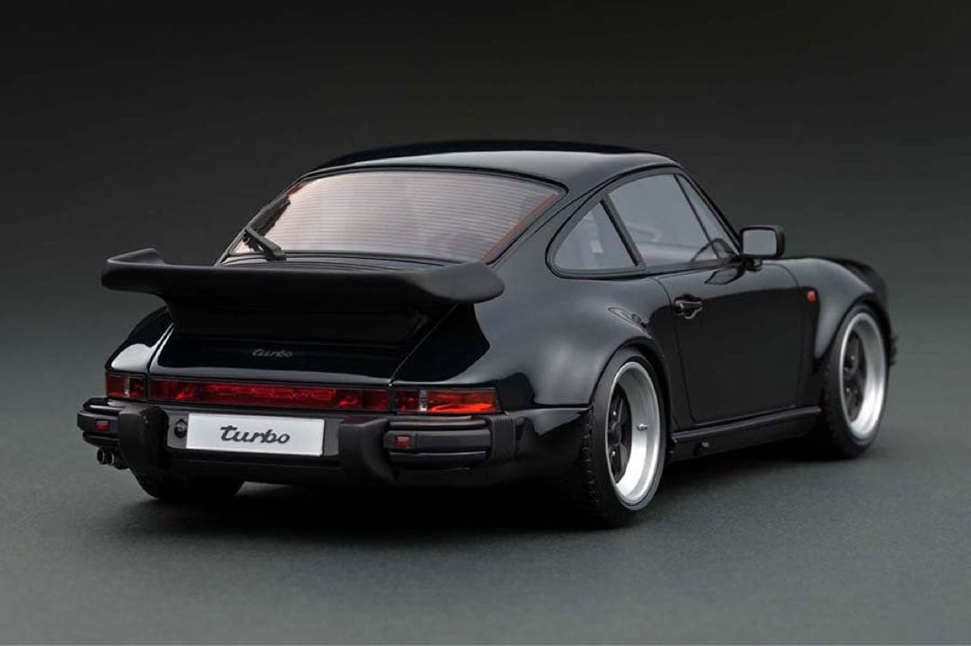 ミニカー IG0947 1/18 PORSCHE 911 (930) Turbo